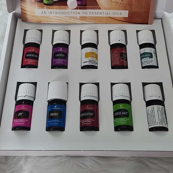 Young Living Everyday Essential oils Collection - Picture 2 of 3